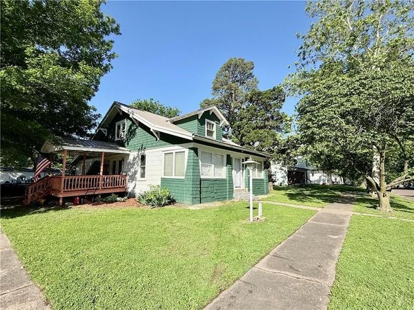 201 W Walker Street, Marceline, MO 64658