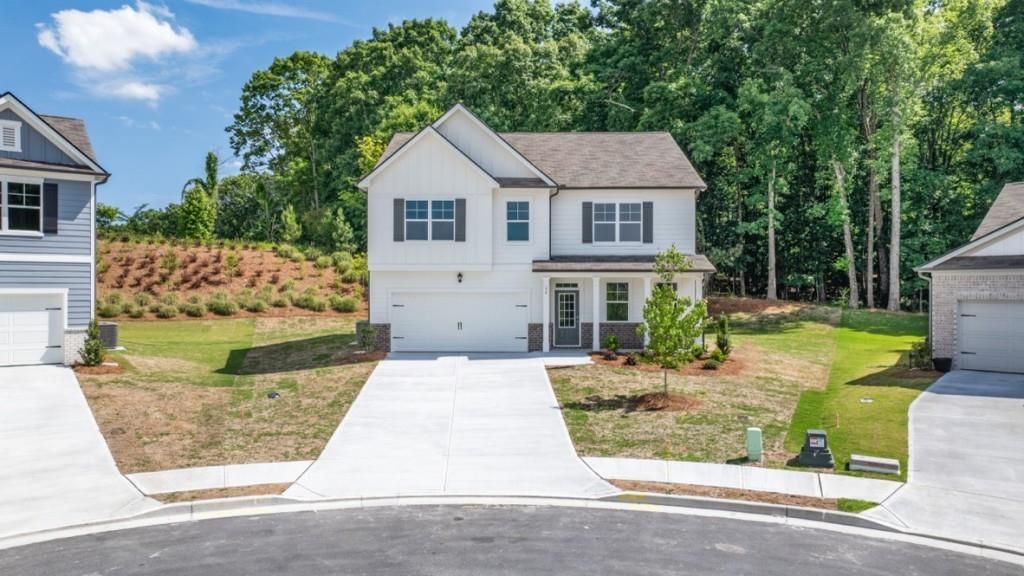 70 Capital Court, Braselton, GA 30517 Main Photo