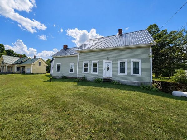 11 North Ridge Road, Burke, VT 05871