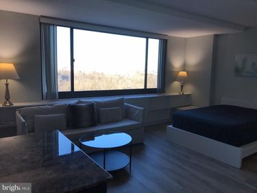 1011 ARLINGTON BOULEVARD , Unit 826, ARLINGTON, VA 22209
