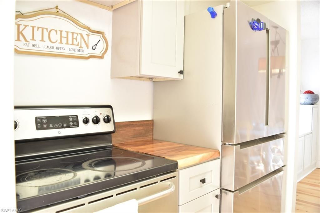 2366 E Mall Dr , Unit 211, Fort Myers, FL 33901 Photo