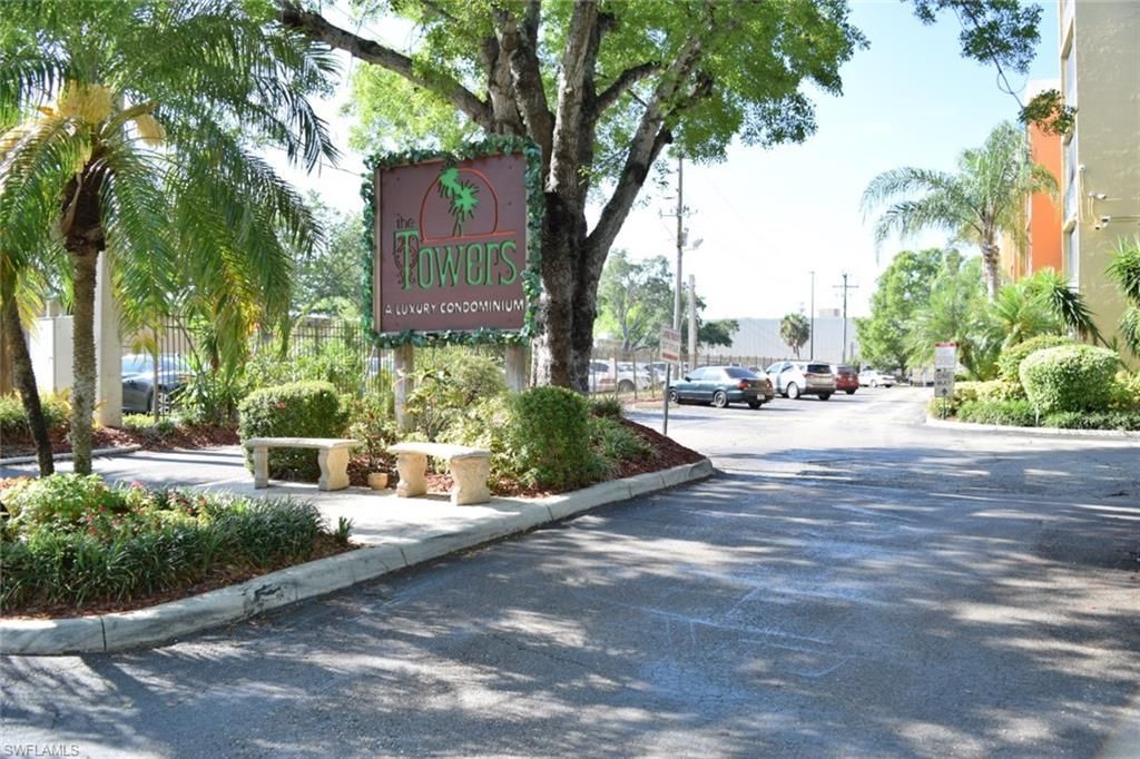 2366 E Mall Dr , Unit 211, Fort Myers, FL 33901 Photo