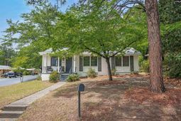 955 Laurie Lane  photo 4