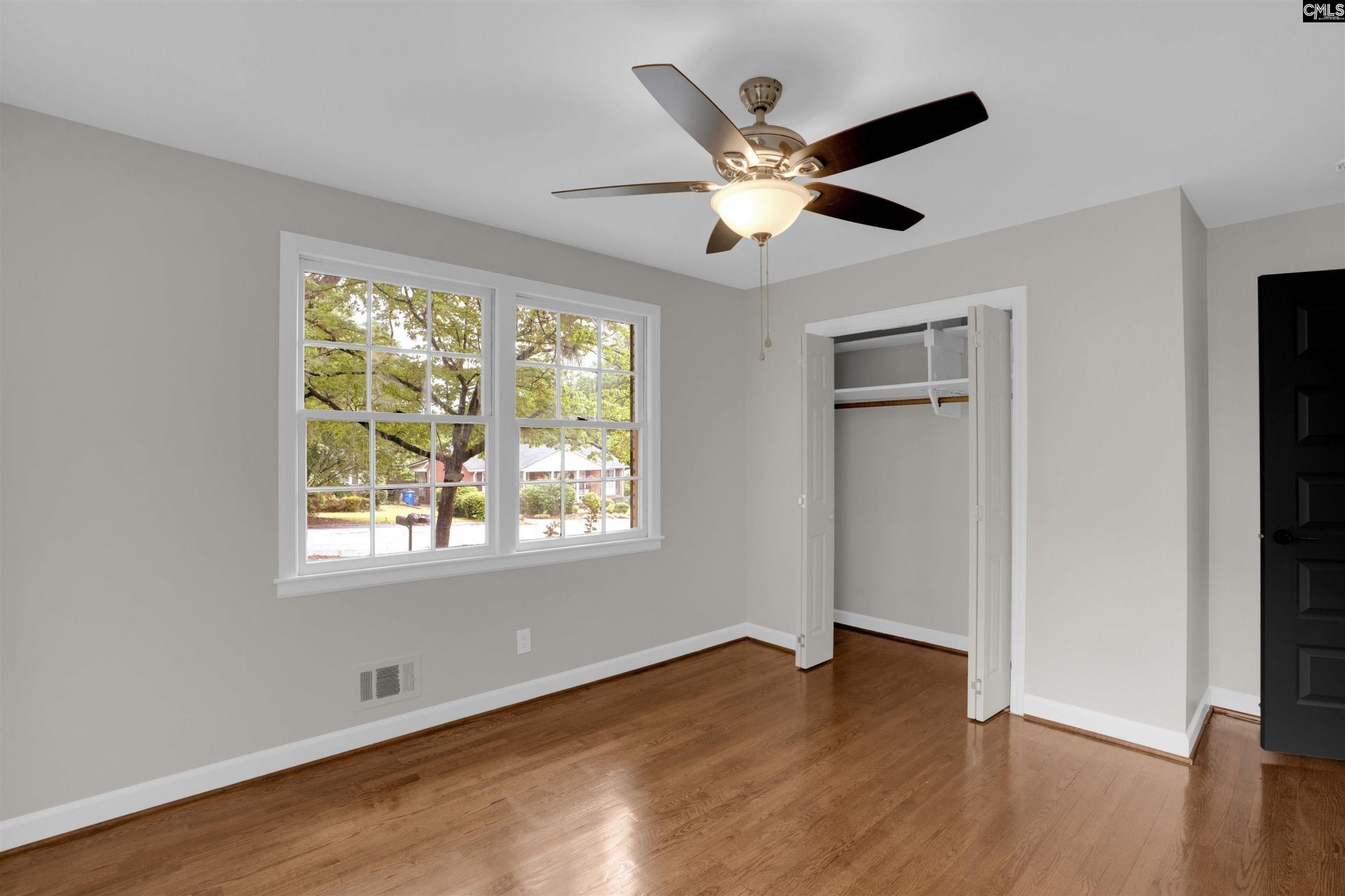 955 Laurie Lane  Photo 25