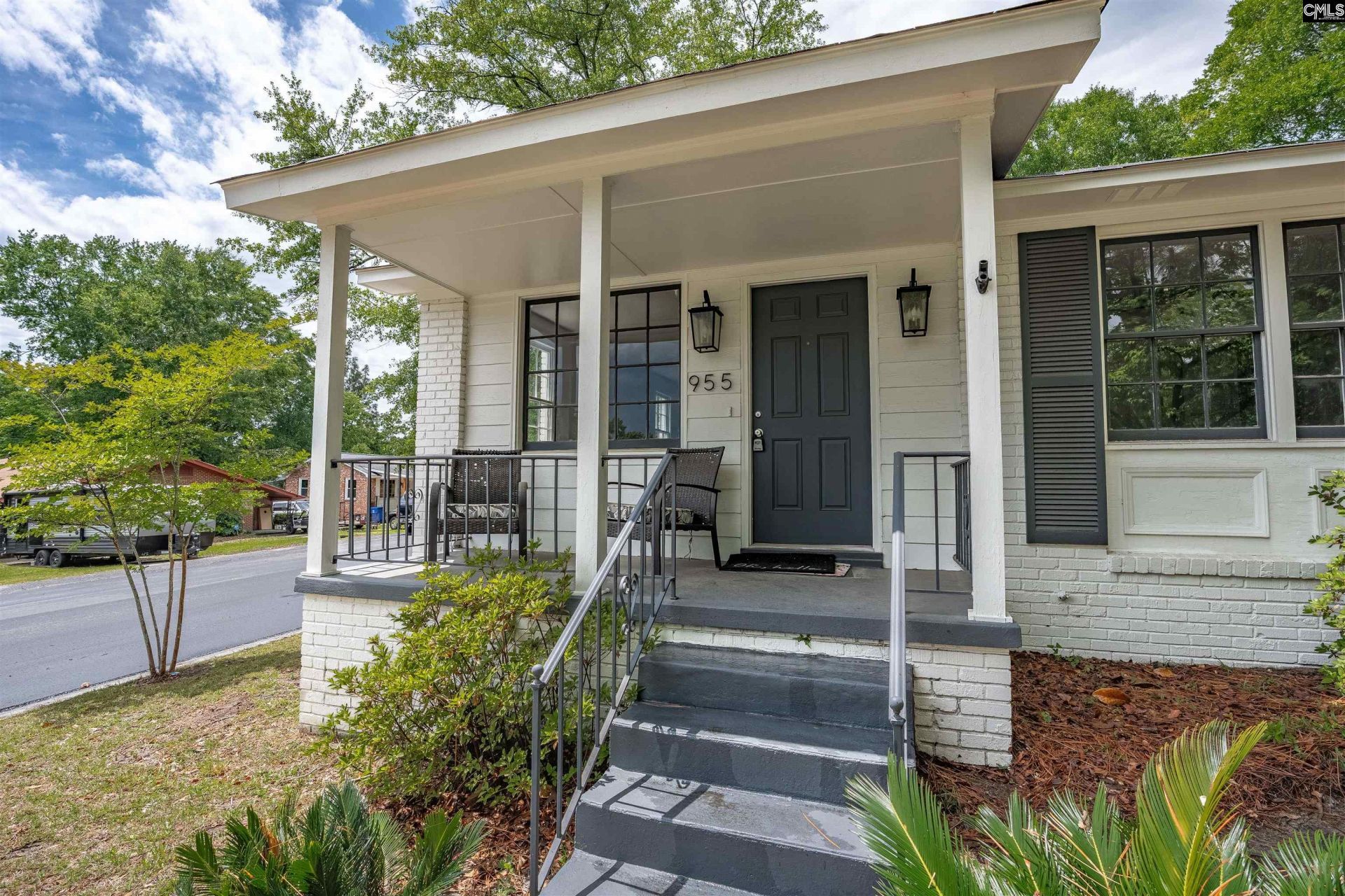 955 Laurie Lane Photo 6