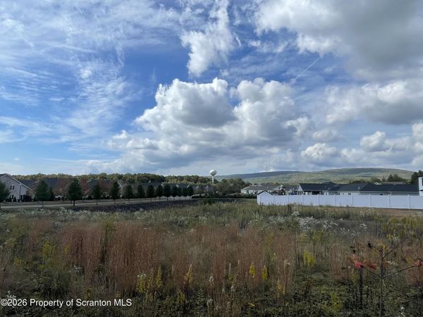 103 Osprey Lane , Archbald, PA 18403