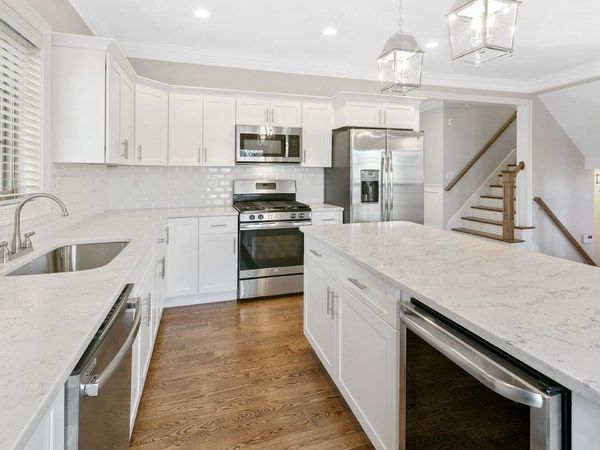 37 Lambert St, Unit 37, Boston, MA 02119