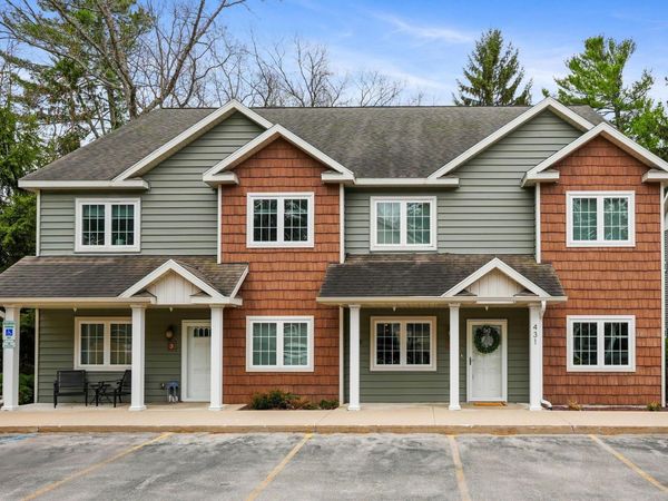431 Munson Place, Unit 4, Traverse City, MI 49686