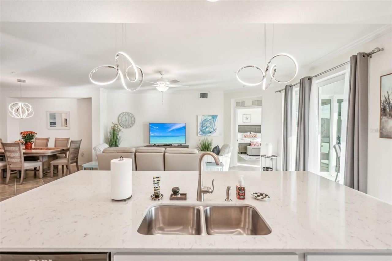 931 Tidewater Shores Loop, Unit 931, Bradenton, FL 34208 Photo