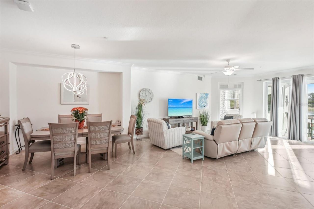 931 Tidewater Shores Loop, Unit 931, Bradenton, FL 34208 Photo