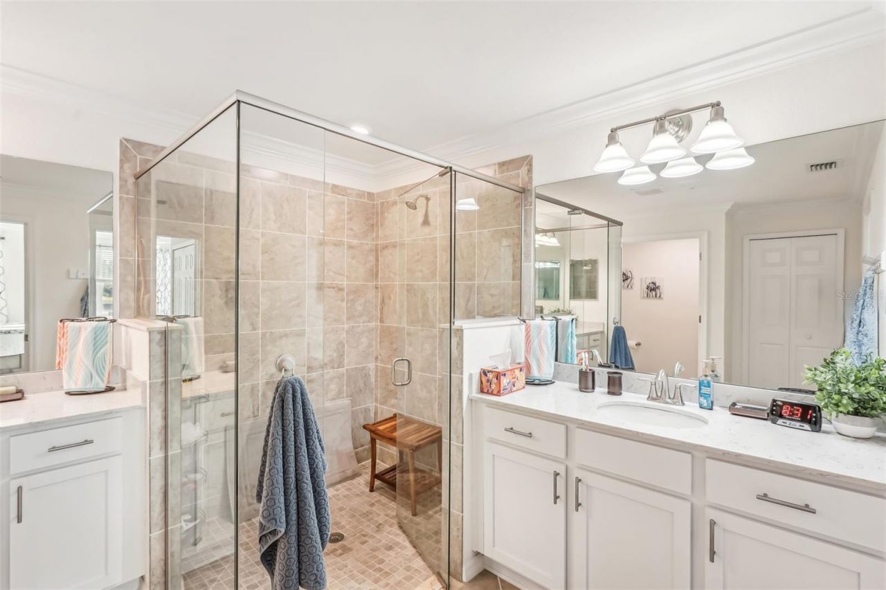 931 Tidewater Shores Loop, Unit 931, Bradenton, FL 34208 Photo