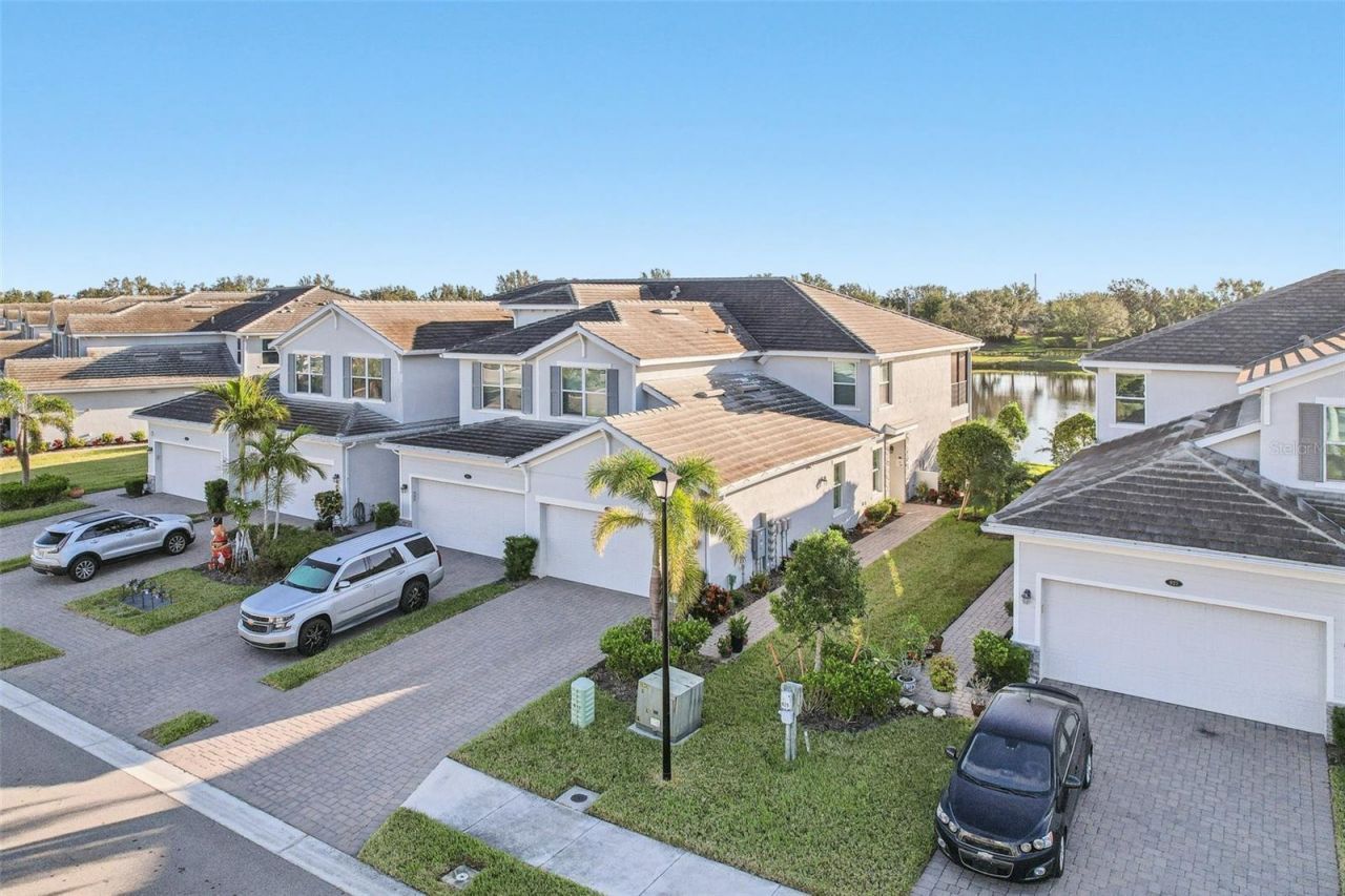 931 Tidewater Shores Loop, Unit 931, Bradenton, FL 34208 Photo