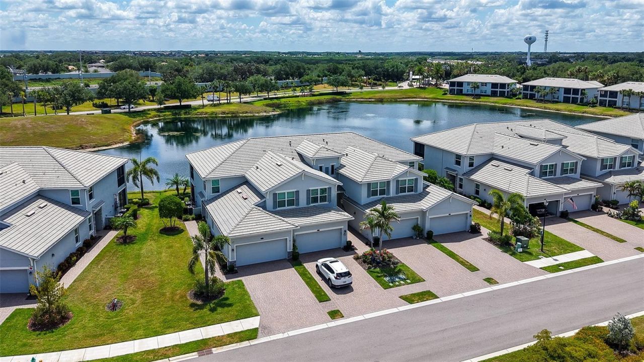 931 Tidewater Shores Loop, Unit 931, Bradenton, FL 34208 Photo