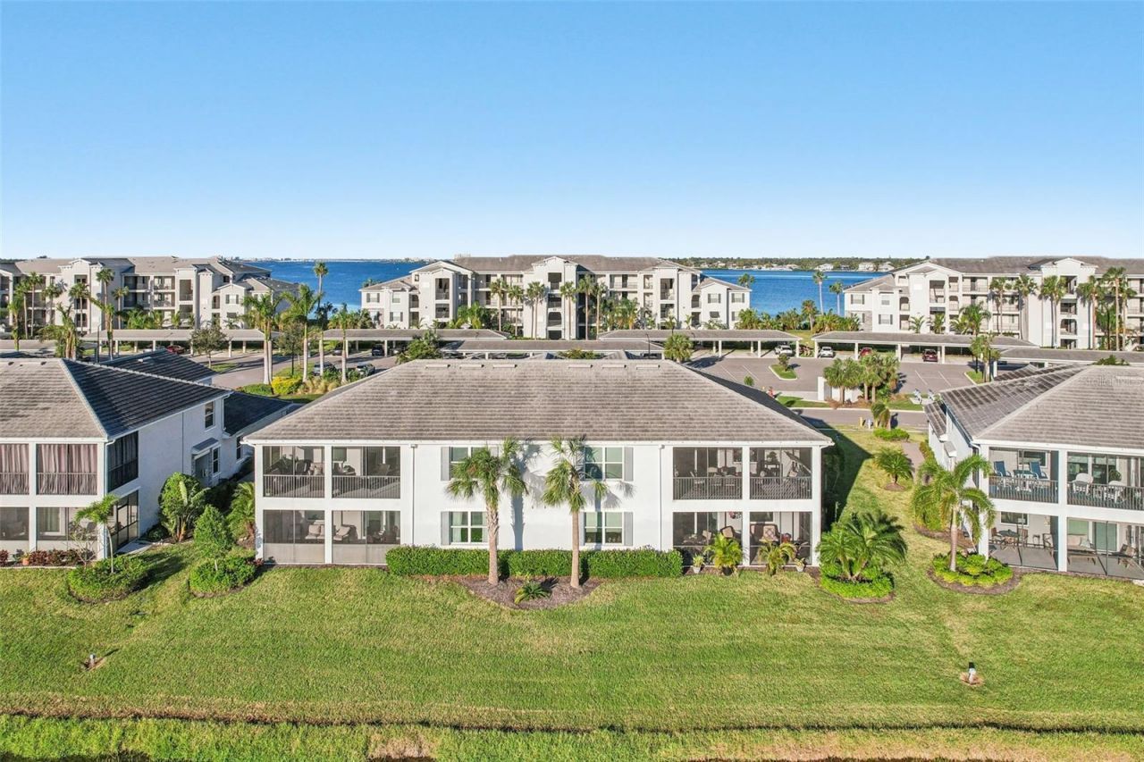 931 Tidewater Shores Loop, Unit 931, Bradenton, FL 34208 Photo