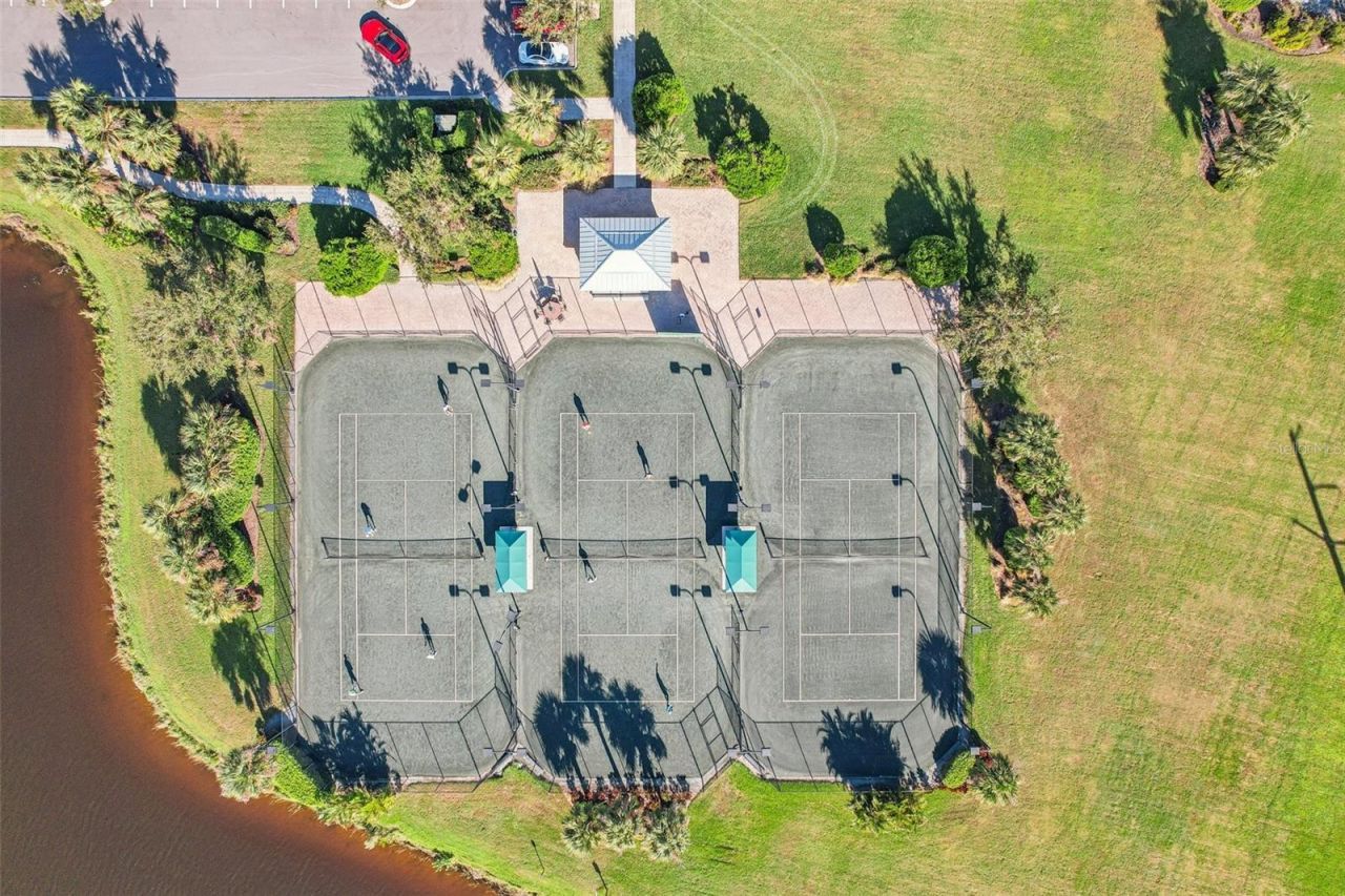 931 Tidewater Shores Loop, Unit 931, Bradenton, FL 34208 Photo
