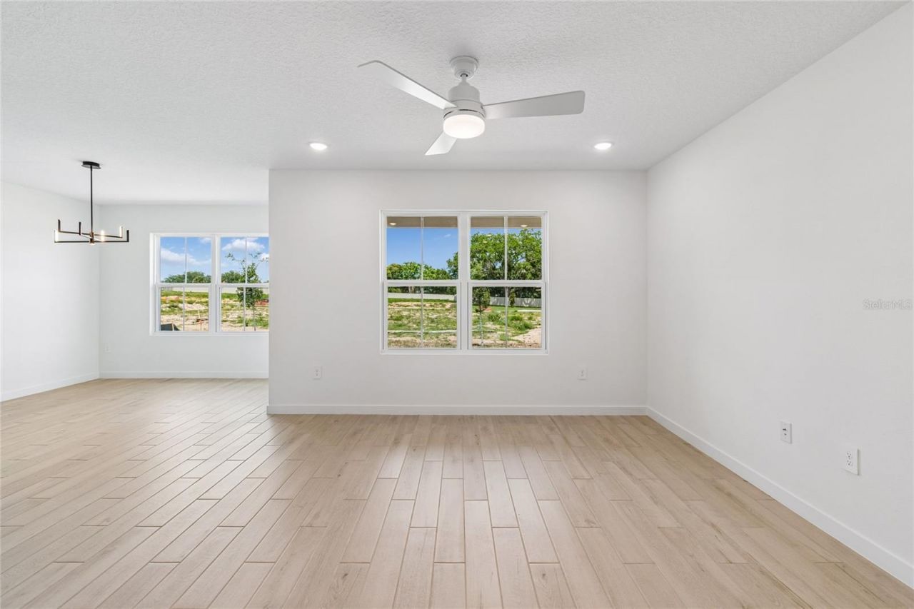 3135 Rein Avenue, Unit 47, Davenport, FL 33837 Photo