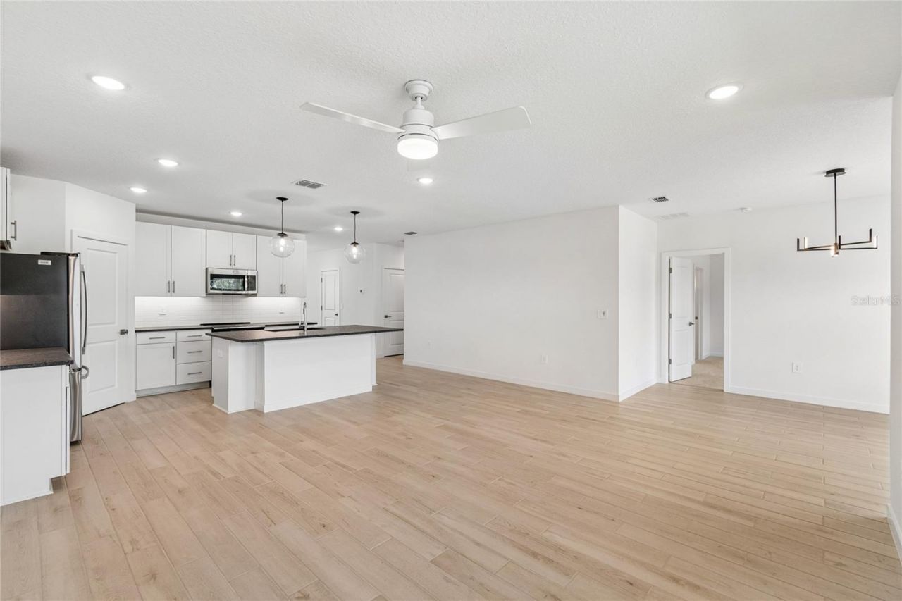 3135 Rein Avenue, Unit 47, Davenport, FL 33837 Photo