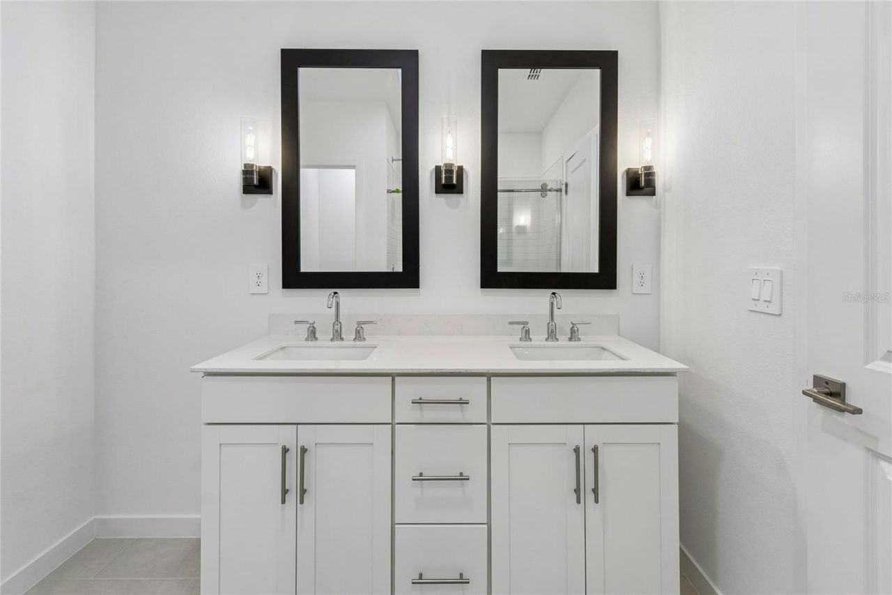 3135 Rein Avenue, Unit 47, Davenport, FL 33837 Photo