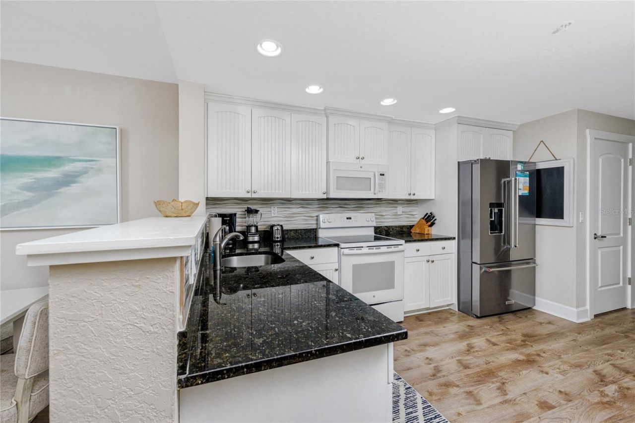 399 2nd Street , Unit 718, Indian Rocks Beach, FL 33785 Photo