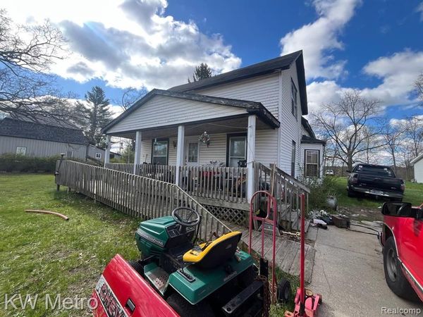 1082 E James Street, White Cloud, MI 49349