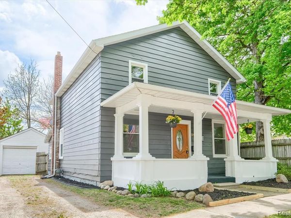 29 Law Street, Lapeer, MI 48446