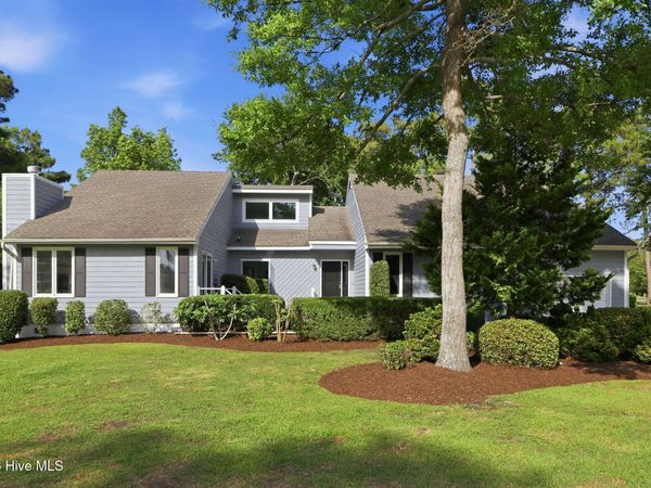 304 Lord Granville Drive, Morehead City, NC 28557