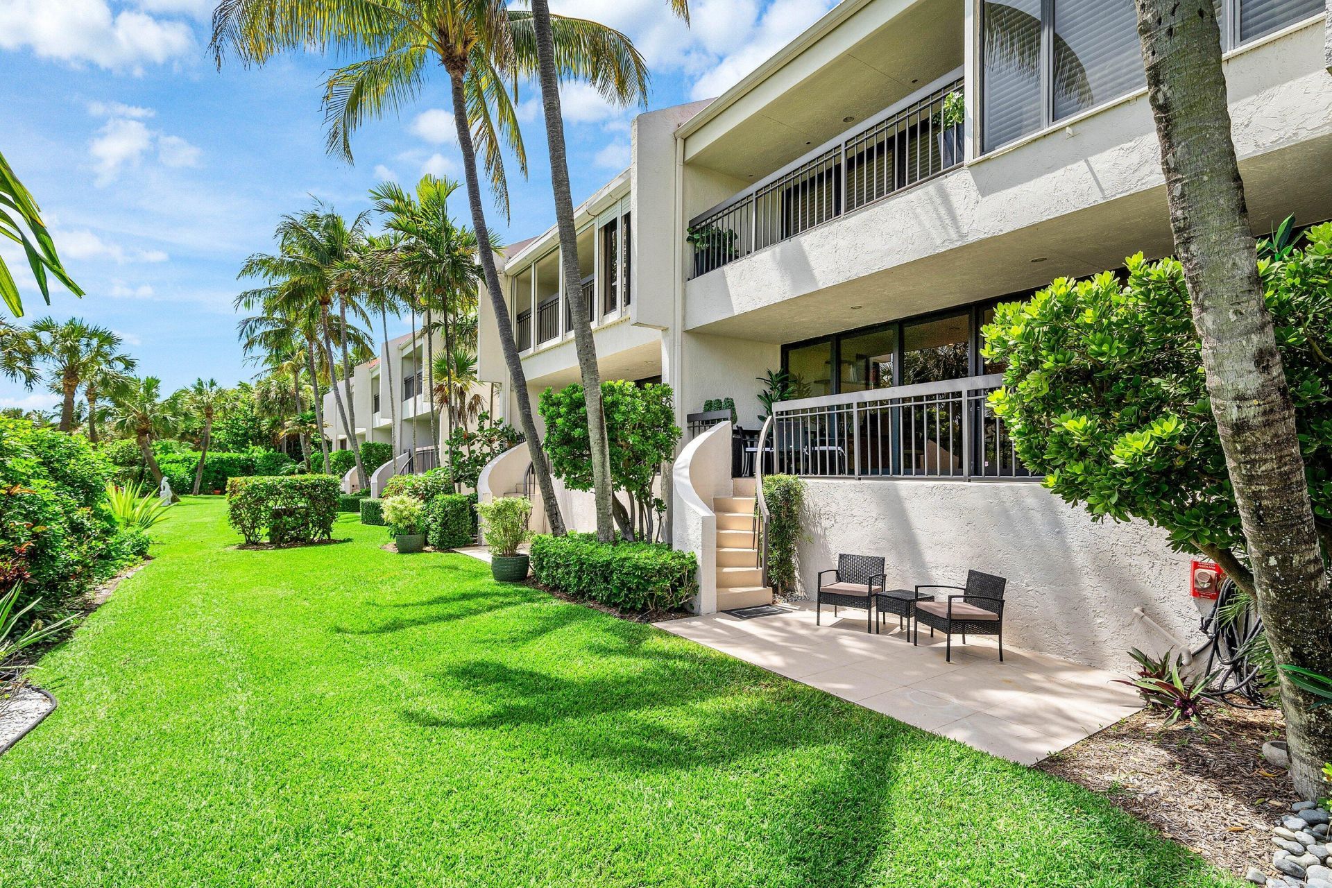 2335 S Ocean Boulevard, Unit 13, Palm Beach, FL 33480 Photo