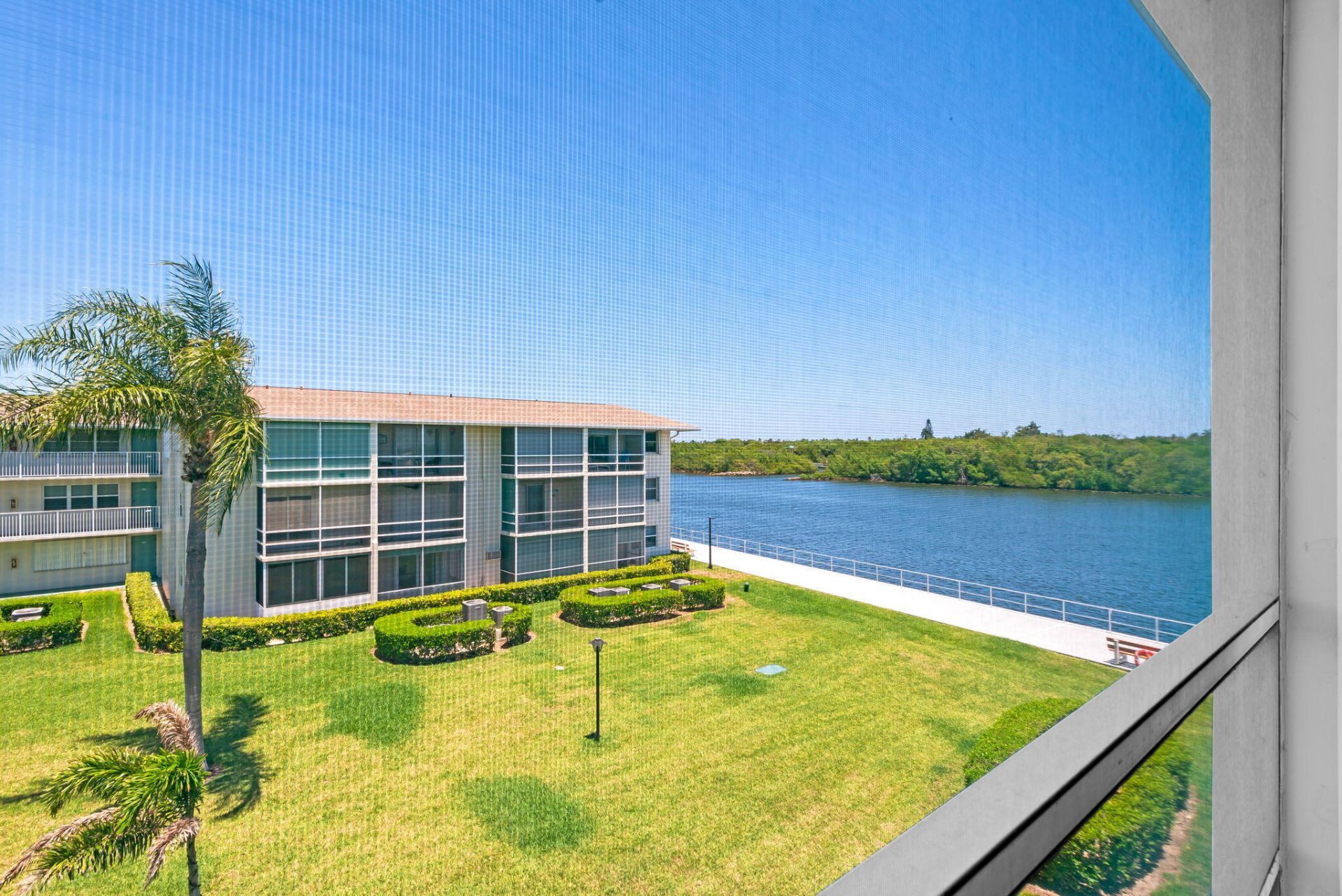850 E Horizons E, Unit 309, Boynton Beach, FL 33435 Photo