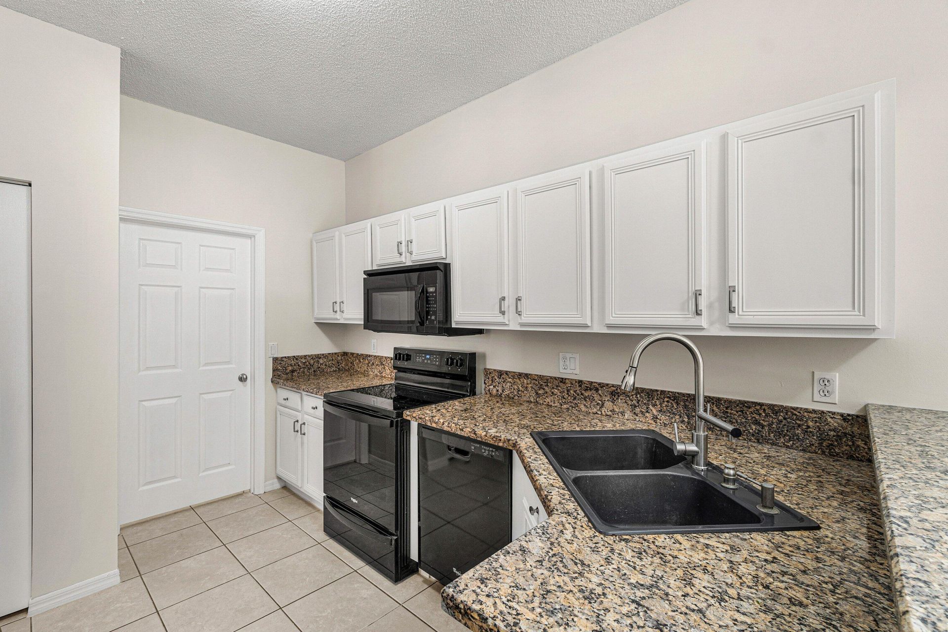 10817 Fillmore Drive, Boynton Beach, FL 33437 Photo