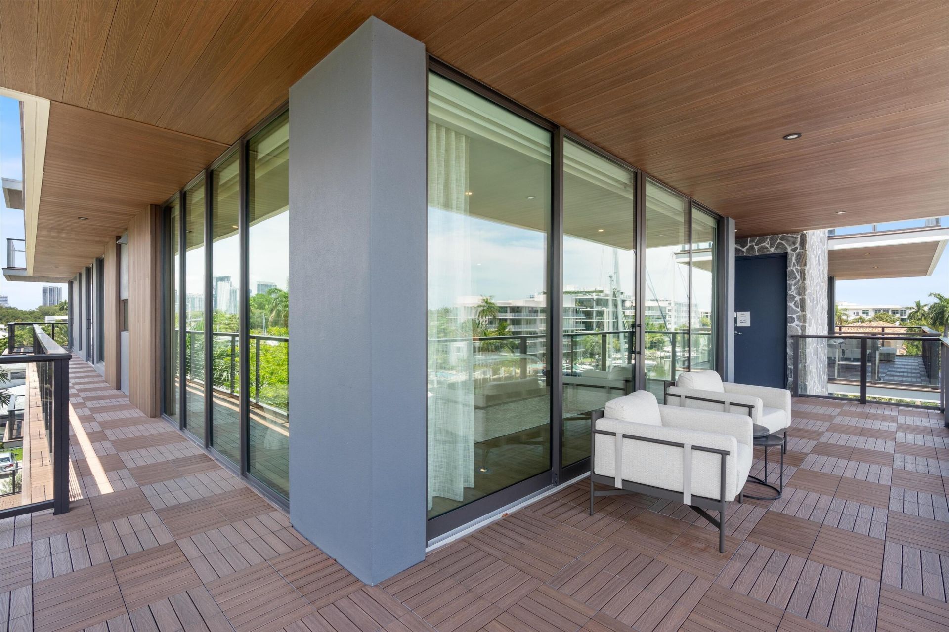 124 Hendricks Isle, Unit Ph401, Fort Lauderdale, FL 33301 Photo