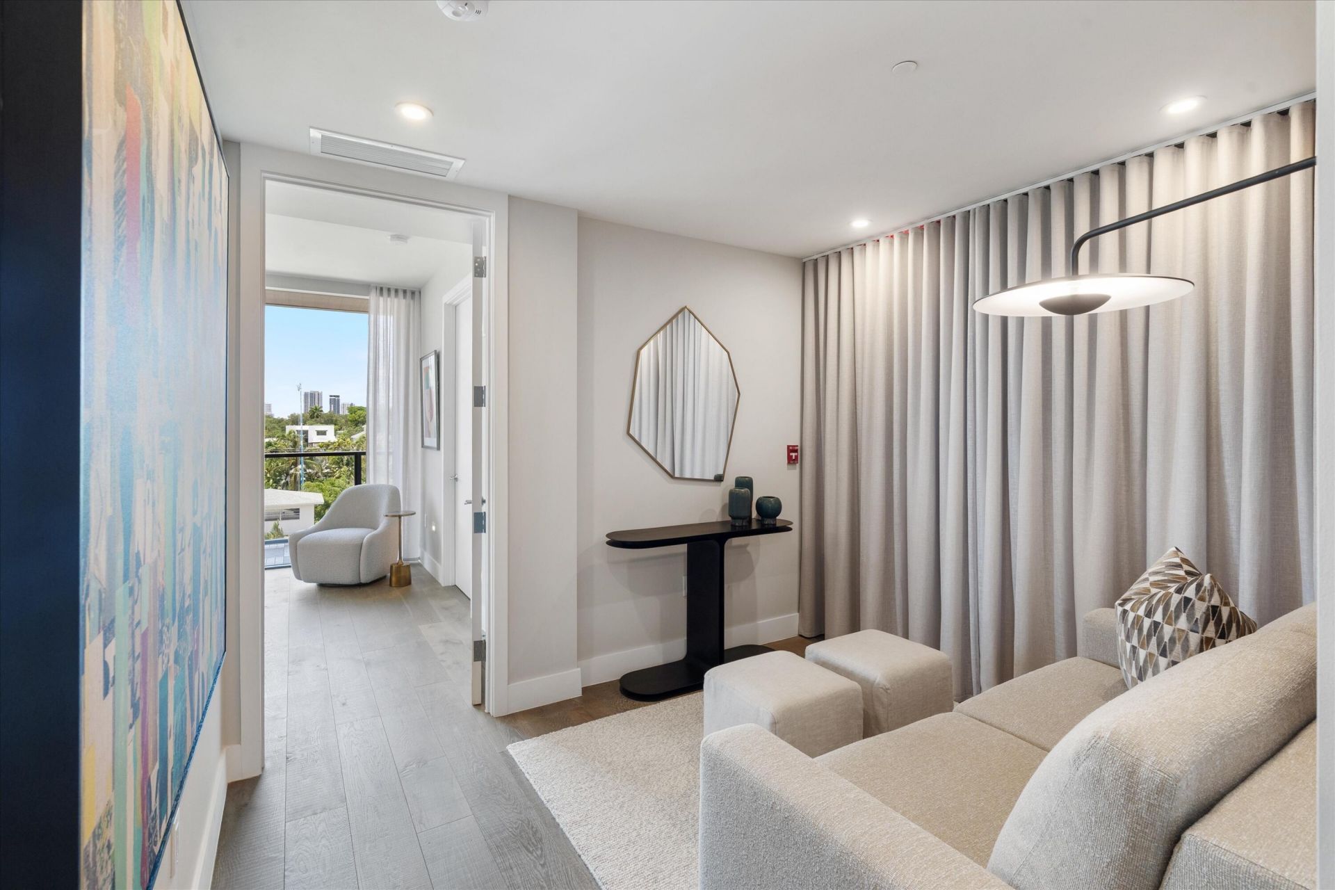 124 Hendricks Isle, Unit Ph401, Fort Lauderdale, FL 33301 Photo