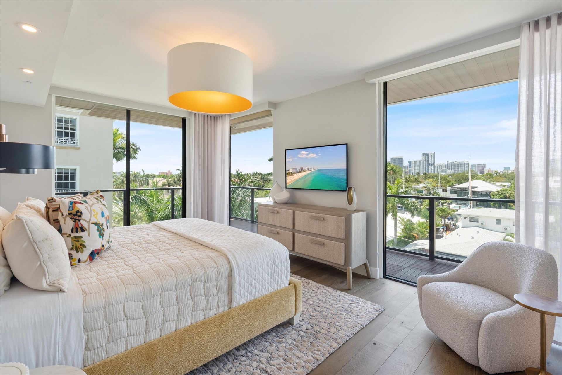 124 Hendricks Isle, Unit Ph401, Fort Lauderdale, FL 33301 Photo