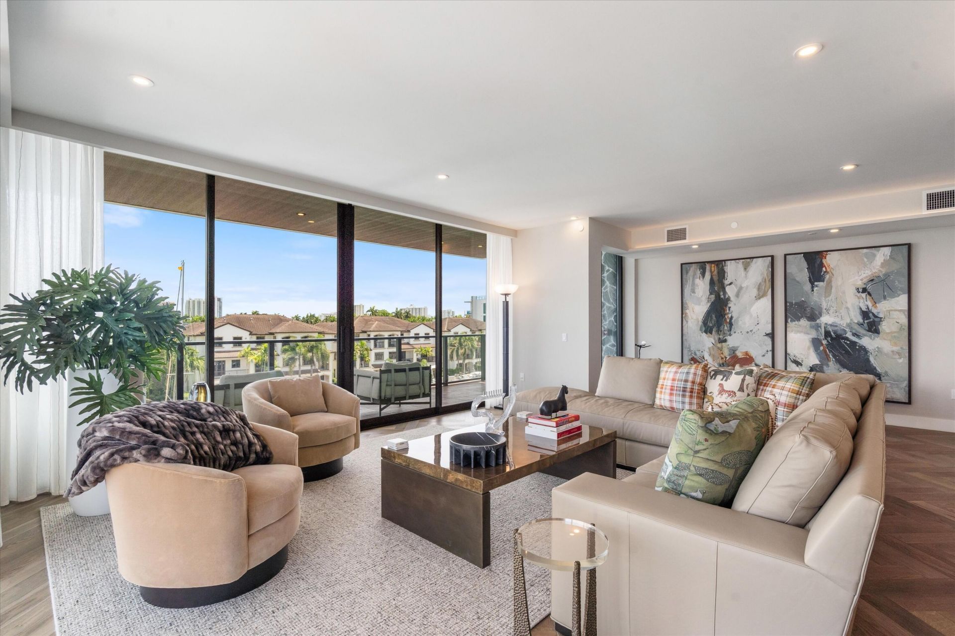124 Hendricks Isle, Unit Ph401, Fort Lauderdale, FL 33301 Photo