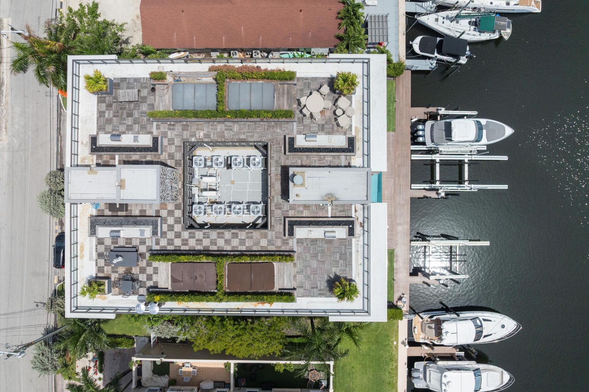 124 Hendricks Isle, Unit Ph401, Fort Lauderdale, FL 33301 Photo