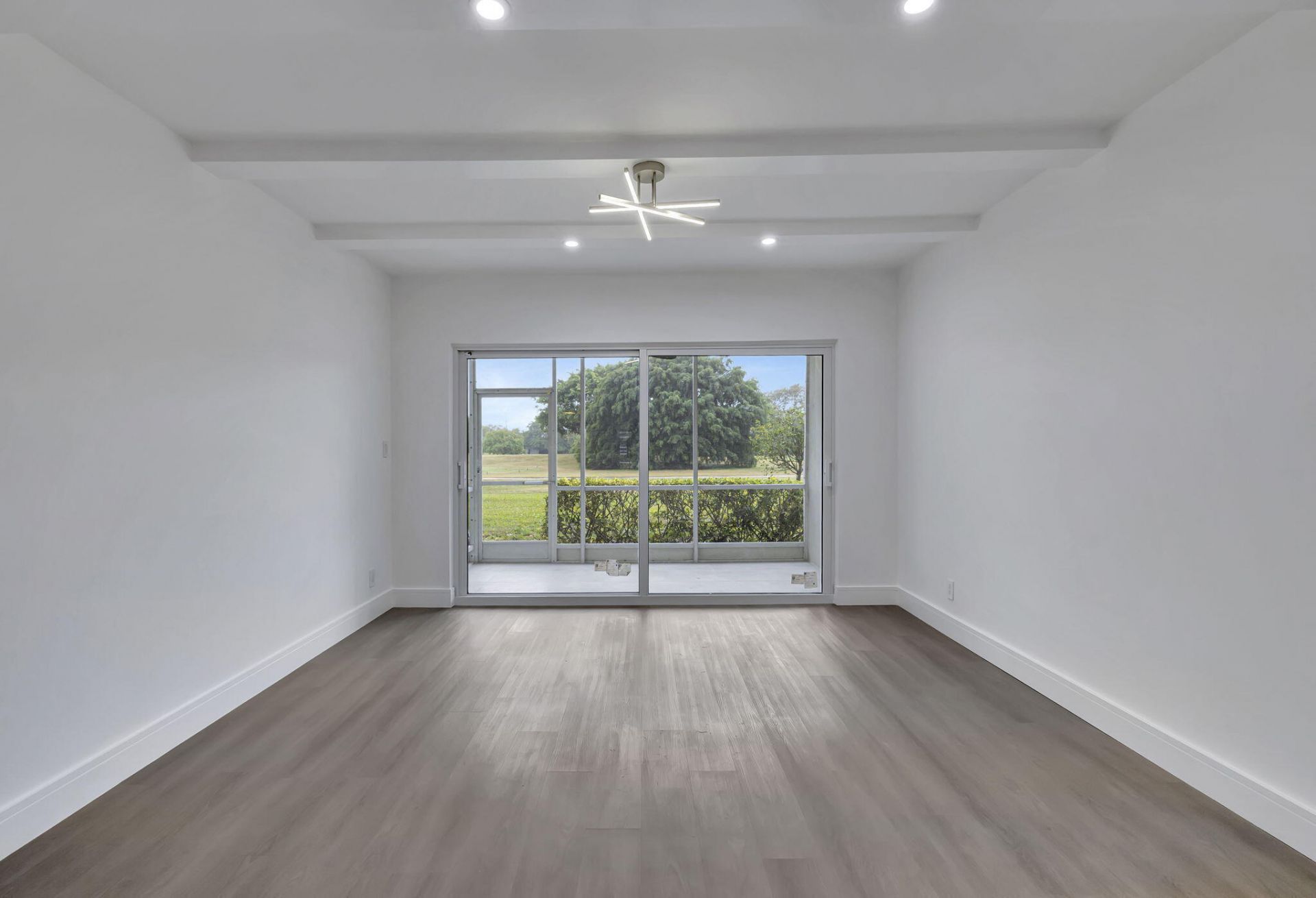 3100 N Palm Aire Drive, Unit 106, Pompano Beach, FL 33069 Photo