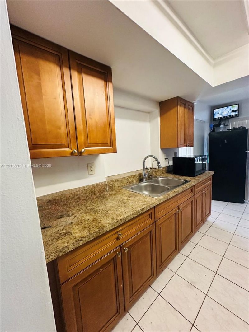 4616 NW 39th St , Lauderdale Lakes, FL 33319 Photo