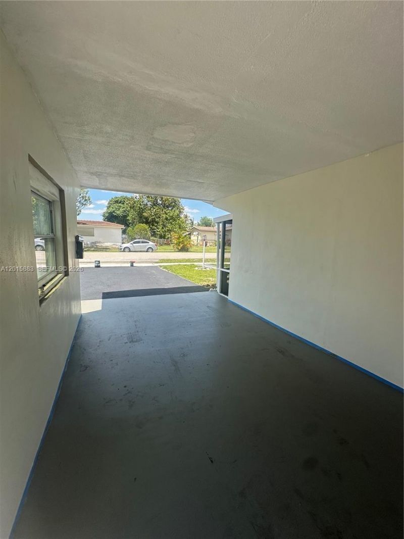 4616 NW 39th St , Lauderdale Lakes, FL 33319 Photo