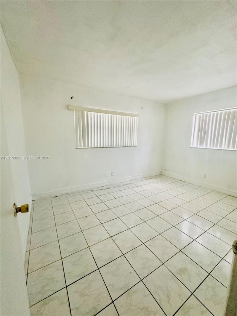 4616 NW 39th St , Lauderdale Lakes, FL 33319 Photo