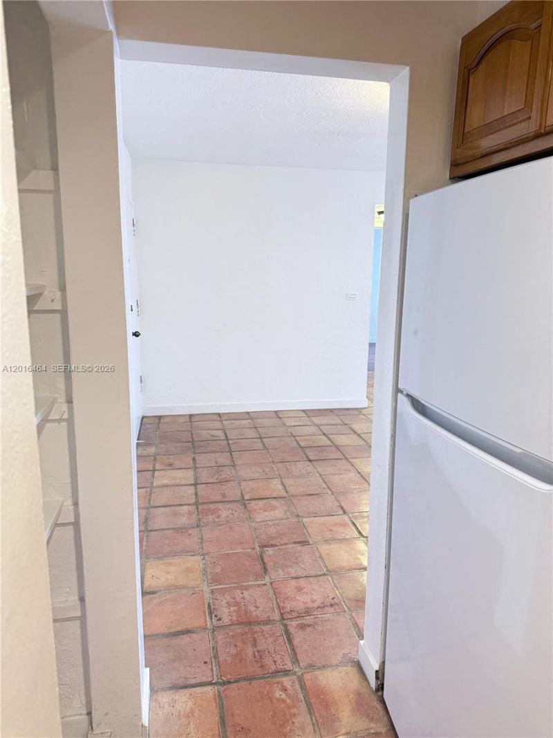 1205 Mariposa Ave, Unit 301, Coral Gables, FL 33146 Photo
