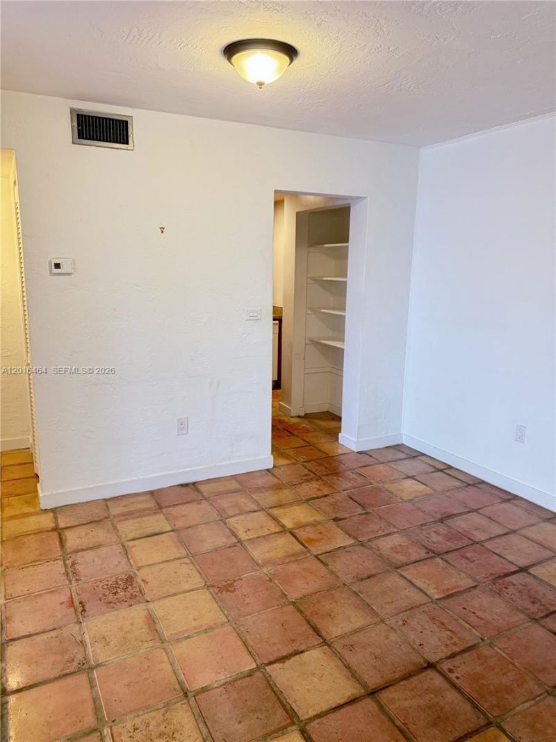 1205 Mariposa Ave, Unit 301, Coral Gables, FL 33146 Photo