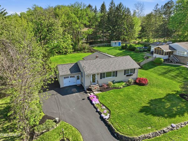 15 Homestead Drive, Latham, NY 12110