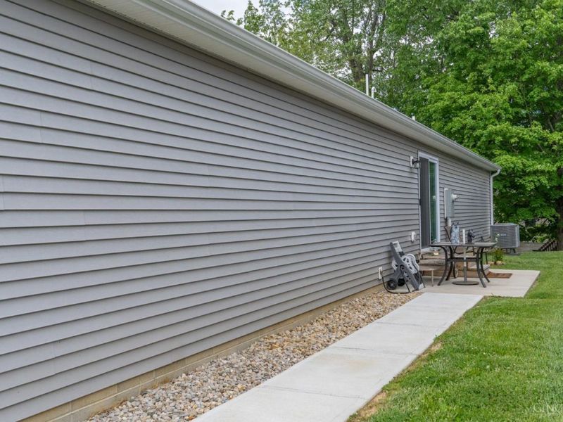 124 Springlake Avenue, Unit C, Hillsboro, OH 45133 Photo 24