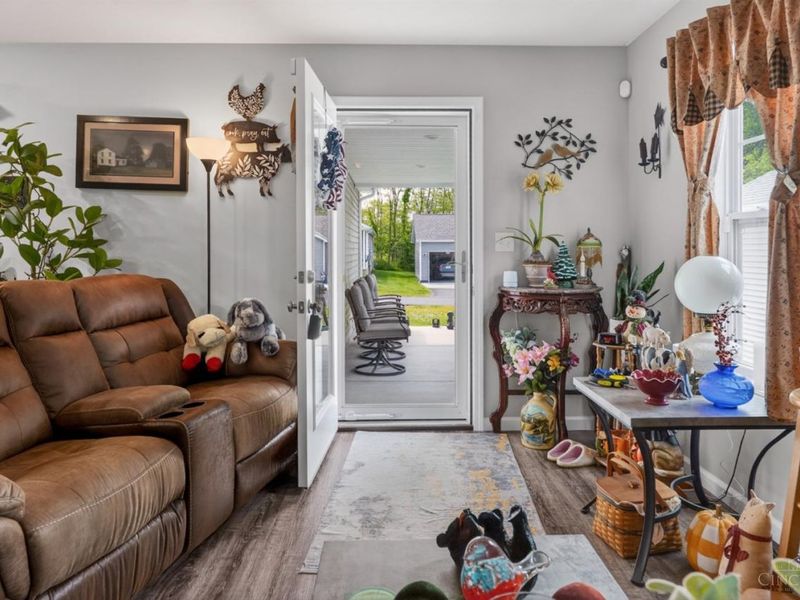 124 Springlake Avenue, Unit C, Hillsboro, OH 45133 Photo 8