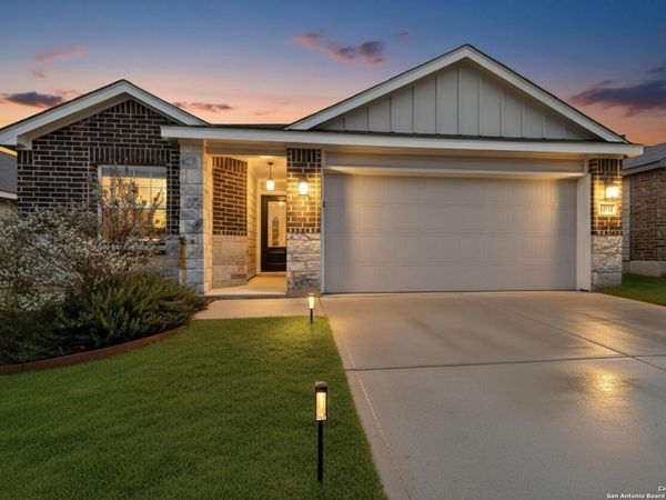 6806 BALE RDG, San Antonio, TX 78252