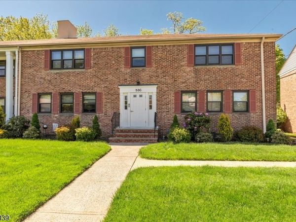 53 Sandra Circle, Westfield, NJ 07090