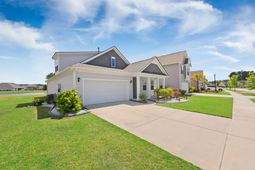173 Greenwich Drive photo 4