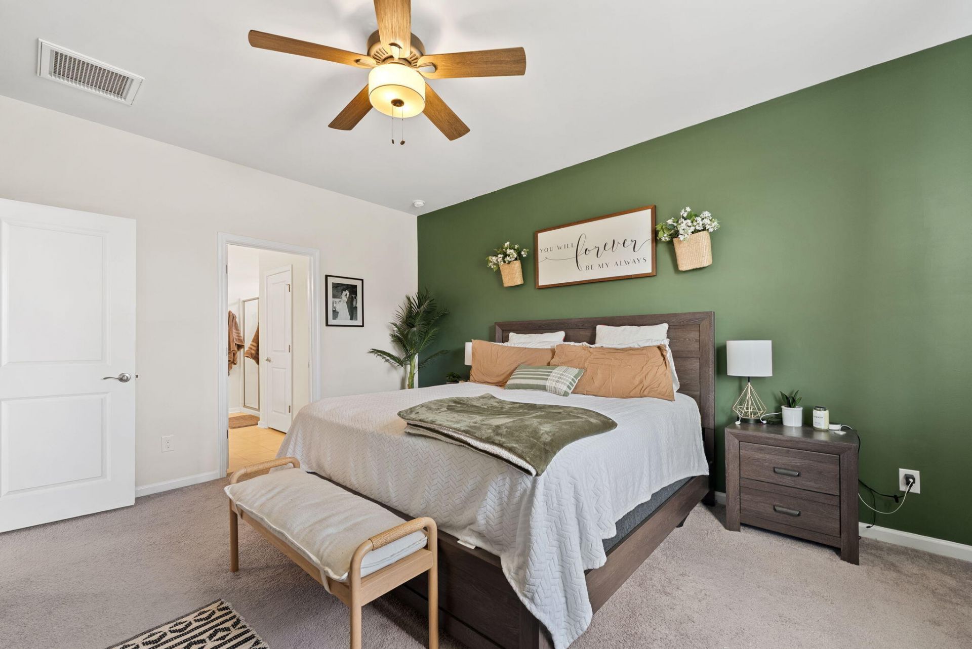 173 Greenwich Drive Photo 30