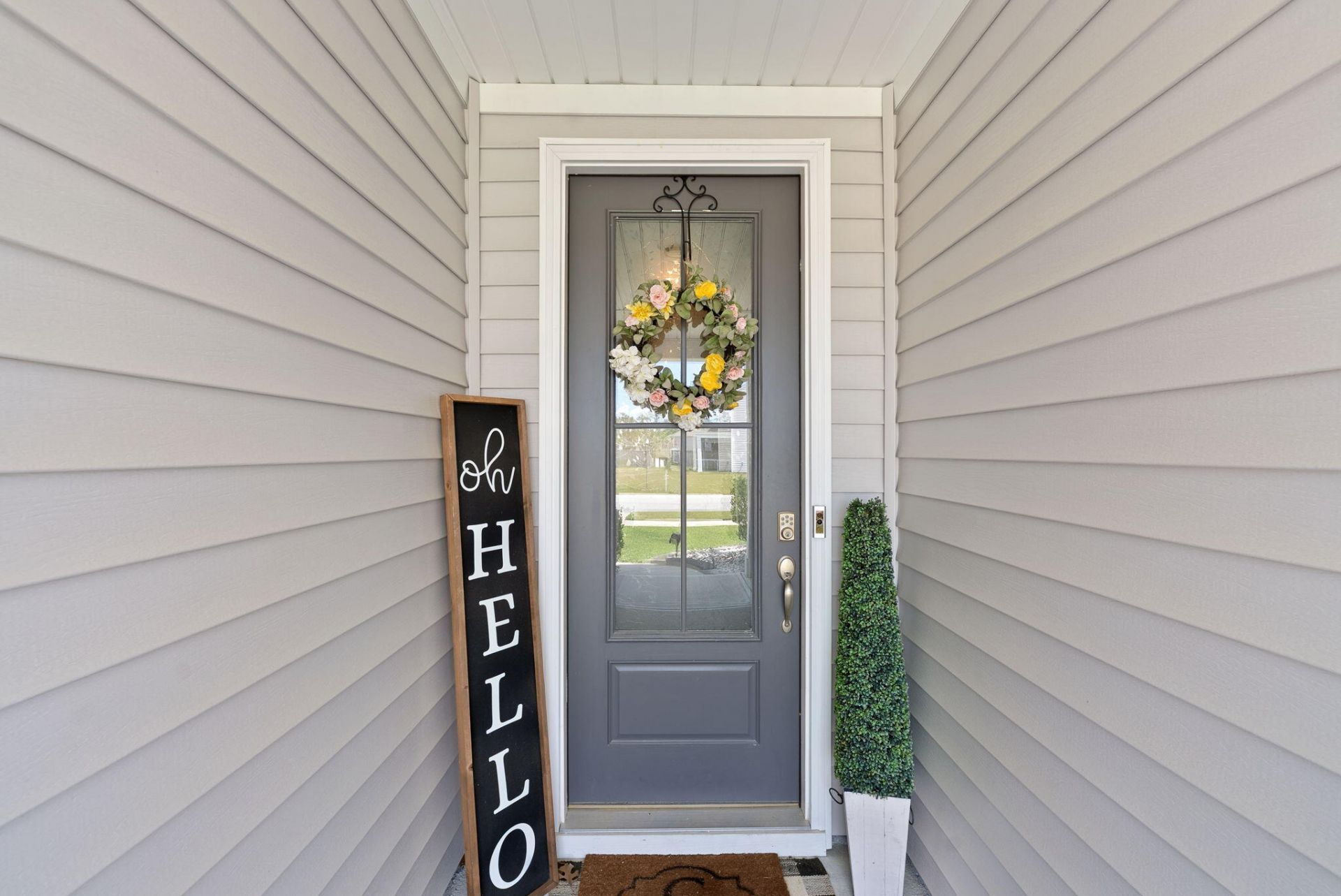 173 Greenwich Drive Photo 4