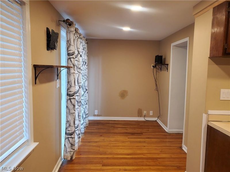1115 Clifford Road, Cleveland Heights, OH 44121 Photo 8