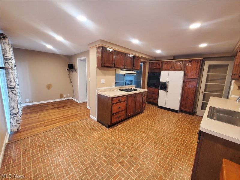 1115 Clifford Road, Cleveland Heights, OH 44121 Photo 9